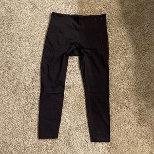 Black 7/8 active black leggings with pockets